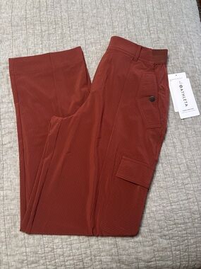 Athleta Vienna cargo pants